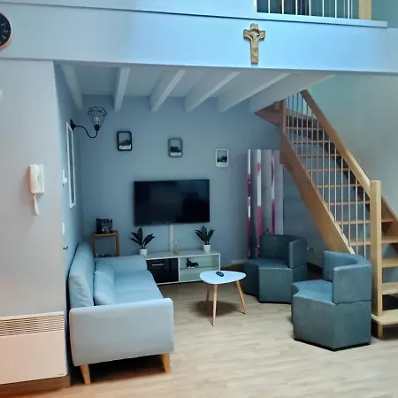 Luxury Loft * Lourdes